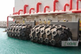 Floating pneumatic marine rubber fenders with chains  